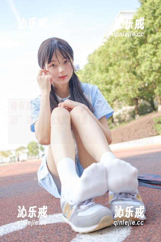 稚乖画册-生煎团团 稚乖画册 - 不卖萌了,认真点!“生煎团团”的白丝套图,满是小心机,让人只想舔屏。