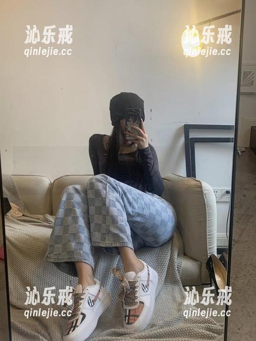 粉色的猪陈佩奇 微密圈 - 无圣光,紫丝美腿,粉色的猪陈佩奇的写真让人想多看几眼。
