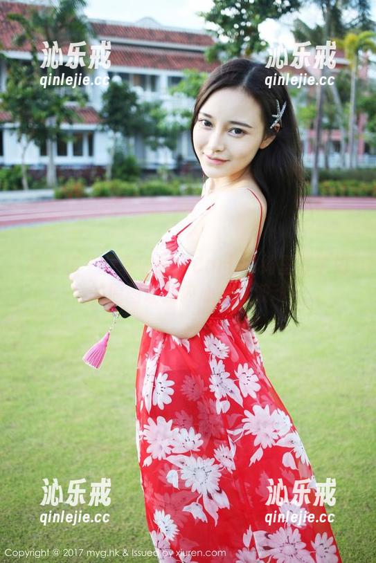 美媛馆 - 分享时光：Carina绮里嘉学姐的原图让我内心一阵波动