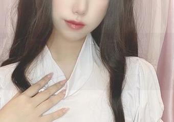 芋圆侑子的万圣节，大街小巷都在寻求这份cos资源的启发。