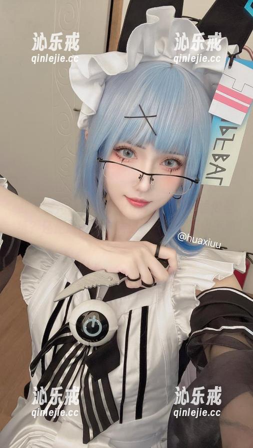 花兮_honoka 我发现花兮_honoka的眼镜,合适做壁纸?还是原图更有味道,重口味通通不怕。