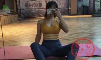 微密圈 - 若若老师又来了！这一波网袜写真集更新，能不能不让我分心？