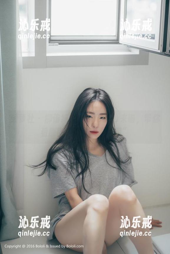 菠萝社 - 柳侑绮Sevenbaby来啦，带你看原图里的那层“透明”
