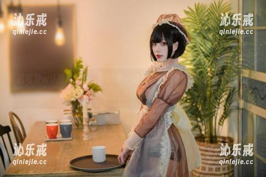 起司块wii 起司块wii推出的最新写真集,柴郡礼服,真心觉得这衣服能让奶酪变得优雅!