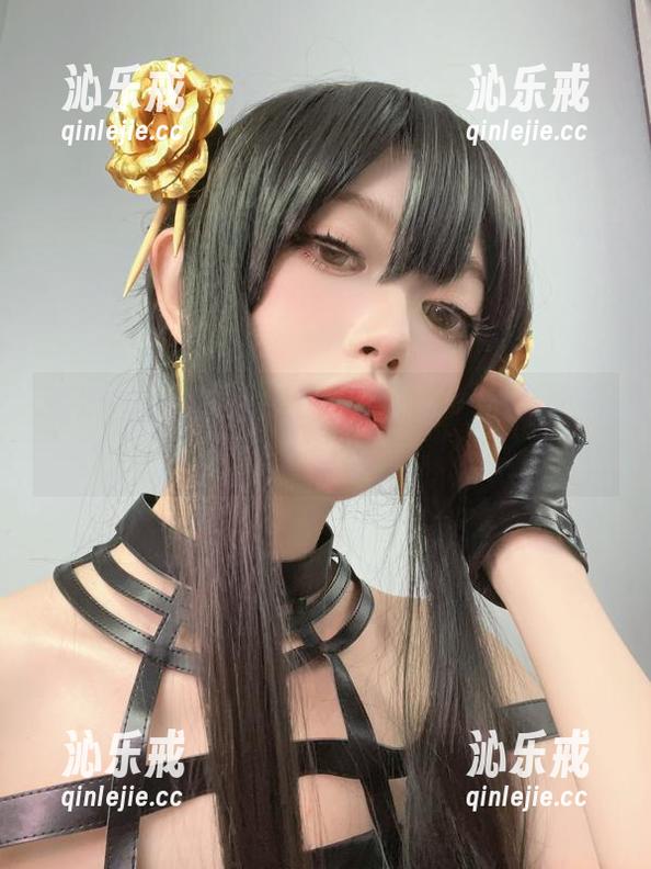 趴趴捣蛋陌 这次在天台,趴趴捣蛋陌的写真组合真有点意思