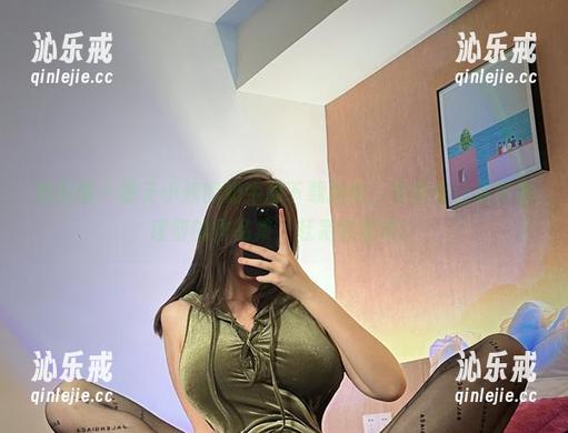 微密圈 - 醇子小姨的奶牛服下载指南，可能会让你失去理智的作品集，赶紧收藏吧！