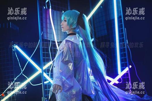 高画质中的时刻趣事：跟随铁板烧鬼舞w，探寻兔女郎们的欢乐之旅！