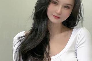 微密圈 - 有种免费图包叫陈大小姐的黑丝袜，忙着下载的小心心们请排好队！