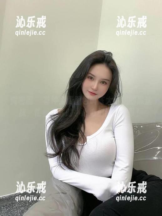 陈大小姐 微密圈 - 有种免费图包叫陈大小姐的黑丝袜,忙着下载的小心心们请排好队!