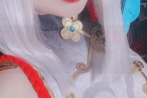 雪猫吊带的原图特辑，这背影值得我盯了多久！