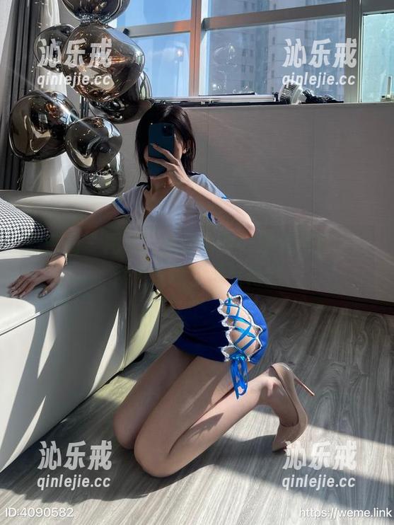 微密圈 - 图集：随意一张，黎允熙又能被紫色珍珠丁裤惊艳到
